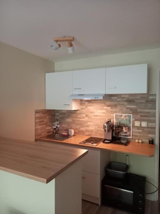 Le Doubs Cosy Apartment Besancon Luaran gambar